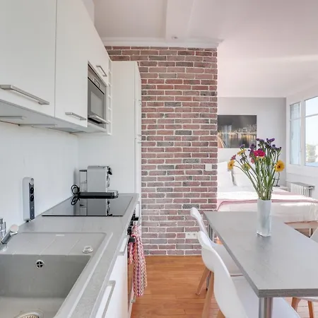 דירה Eiffel Tower View + Terrace Saint Germain Des Pres פריז